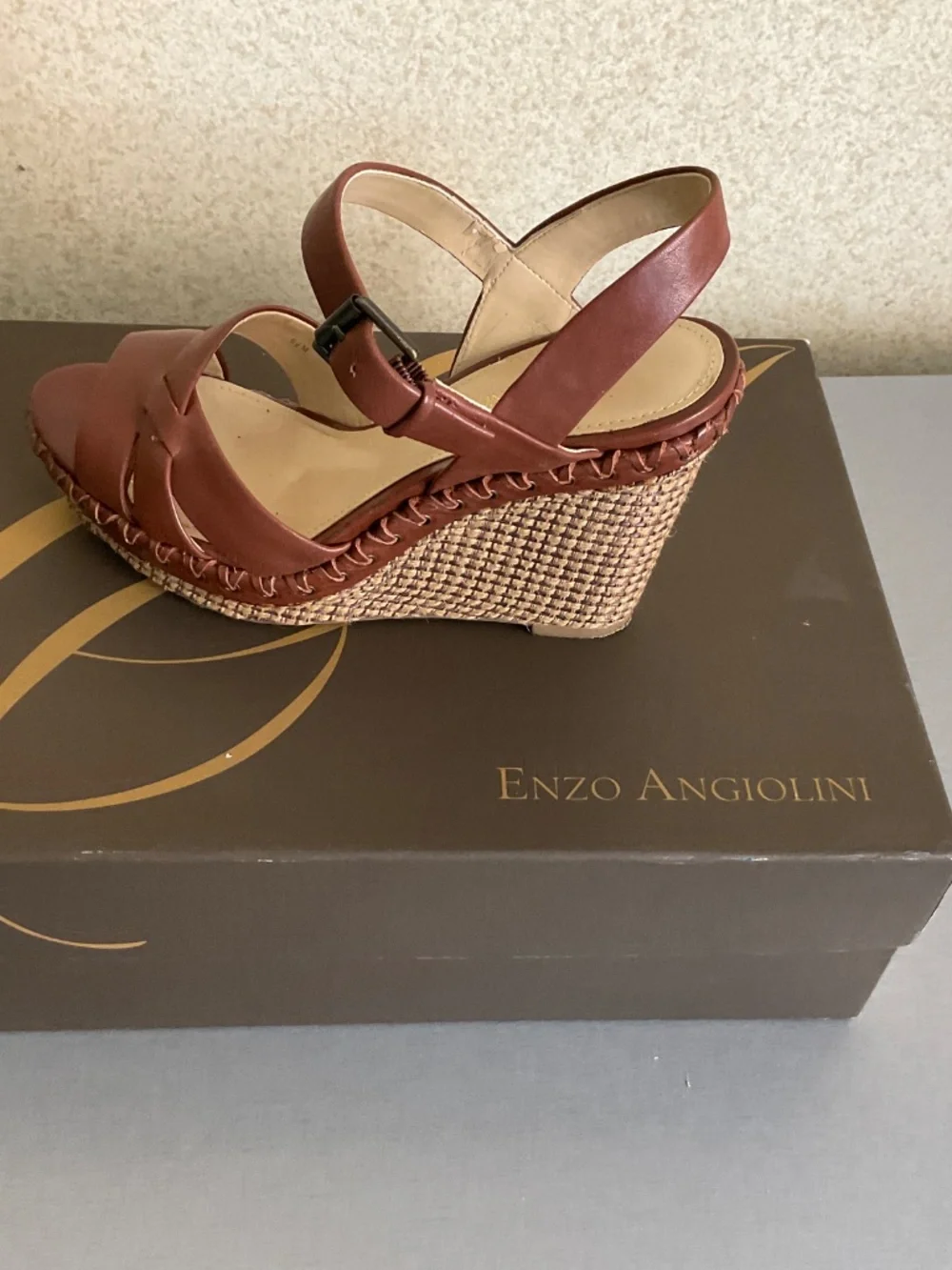 Enzo Angiolini sandals